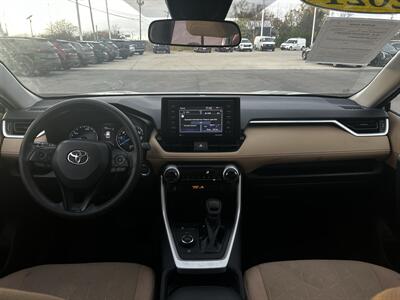 2021 Toyota RAV4 Hybrid XLE   - Photo 12 - Lafayette, IN 47905