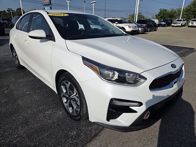 2021 Kia Forte LXS  