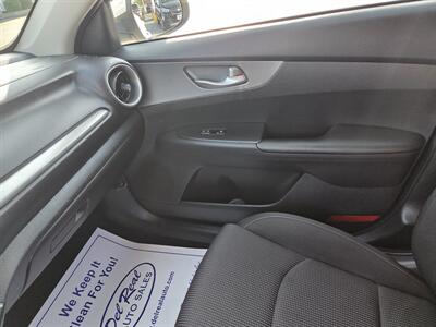 2021 Kia Forte LXS   - Photo 22 - Lafayette, IN 47905