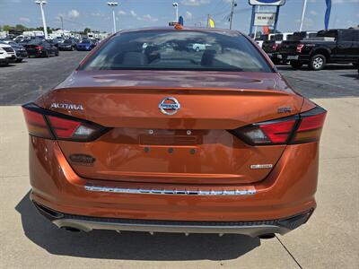 2022 Nissan Altima 2.0 SR   - Photo 4 - Lafayette, IN 47905