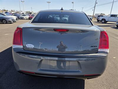 2017 Chrysler 300 Series Limited   - Photo 4 - Lafayette, IN 47905