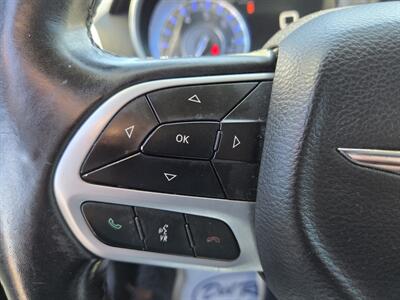 2017 Chrysler 300 Series Limited   - Photo 16 - Lafayette, IN 47905