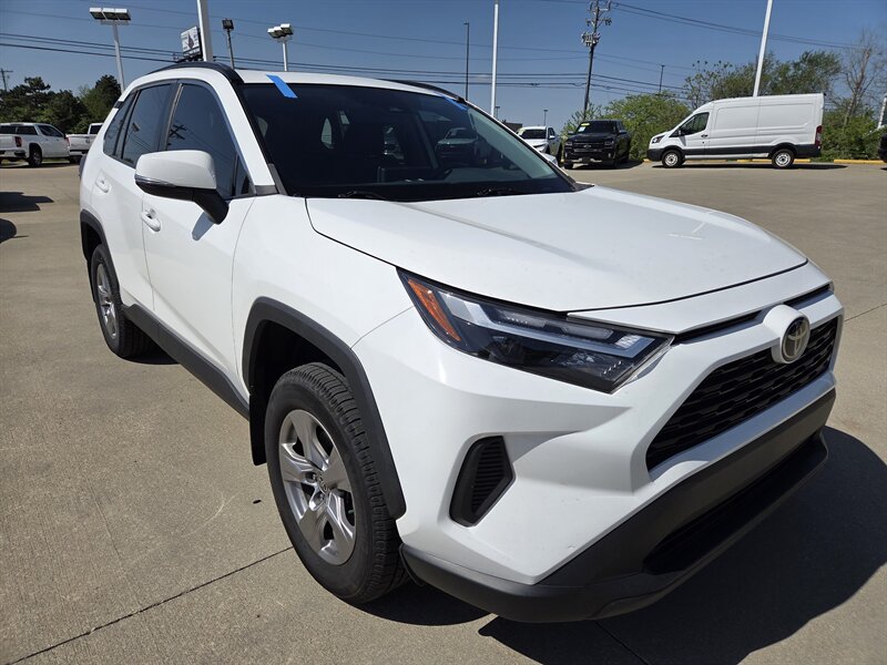 2023 Toyota RAV4 XLE   - Photo 1 - Lafayette, IN 47905