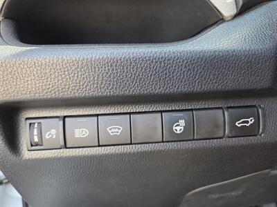 2023 Toyota RAV4 XLE   - Photo 14 - Lafayette, IN 47905