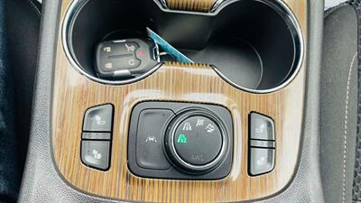 2023 GMC Acadia SLE   - Photo 21 - Lafayette, IN 47905