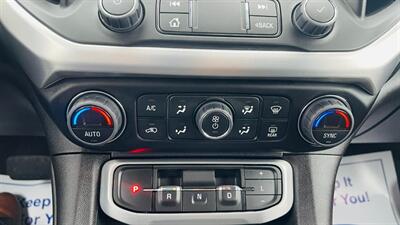 2023 GMC Acadia SLE   - Photo 19 - Lafayette, IN 47905