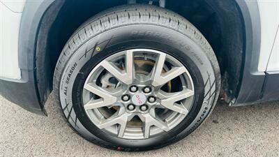 2023 GMC Acadia SLE   - Photo 9 - Lafayette, IN 47905