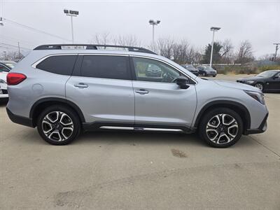 2024 Subaru Ascent Limited 8-Passenger - Photo 2 - Lafayette, IN 47905