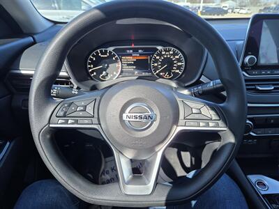 2021 Nissan Altima 2.5 SV   - Photo 13 - Lafayette, IN 47905