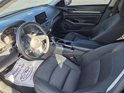 2021 Nissan Altima 2.5 SV   - Photo 10 - Lafayette, IN 47905