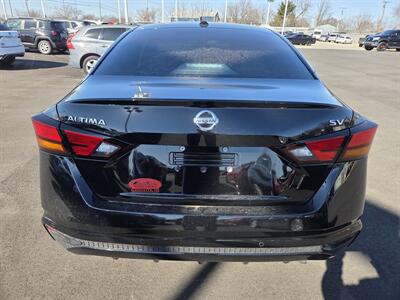 2021 Nissan Altima 2.5 SV   - Photo 4 - Lafayette, IN 47905