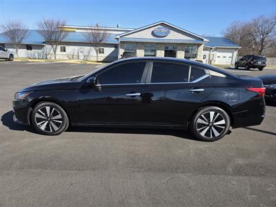 2021 Nissan Altima 2.5 SV   - Photo 6 - Lafayette, IN 47905