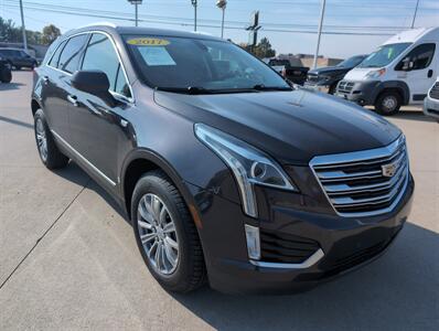 2017 Cadillac XT5 Luxury   - Photo 1 - Lafayette, IN 47905