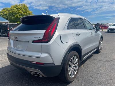 2022 Cadillac XT4 Premium Luxury   - Photo 3 - Lafayette, IN 47905