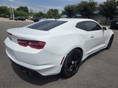 2020 Chevrolet Camaro LT - Photo 3 - Lafayette, IN 47905
