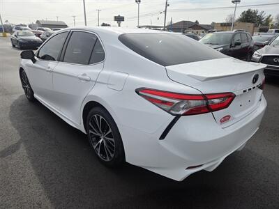 2018 Toyota Camry SE   - Photo 5 - Lafayette, IN 47905