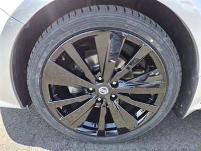 2019 Nissan Altima 2.5 SR   - Photo 9 - Lafayette, IN 47905