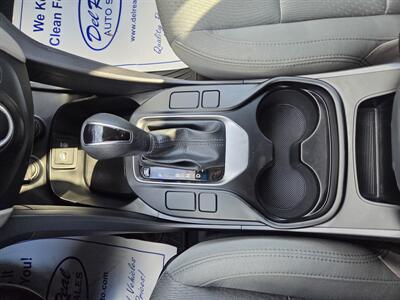2017 Hyundai SANTA FE Sport 2.4L - Photo 20 - Lafayette, IN 47905