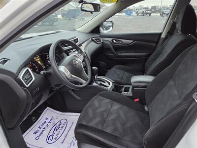 2016 Nissan Rogue S   - Photo 10 - Lafayette, IN 47905