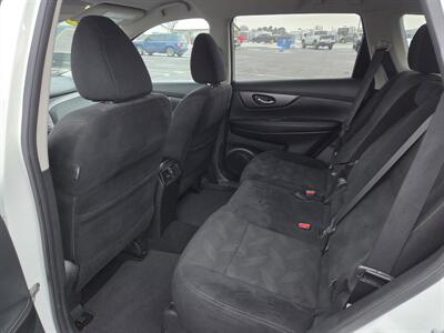 2016 Nissan Rogue S   - Photo 11 - Lafayette, IN 47905