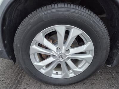 2016 Nissan Rogue S   - Photo 9 - Lafayette, IN 47905