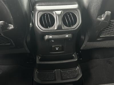 2024 Jeep Wrangler Rubicon 4xe - Photo 22 - Lafayette, IN 47905