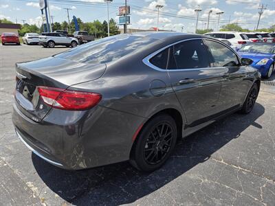 2016 Chrysler 200 Limited   - Photo 3 - Lafayette, IN 47905