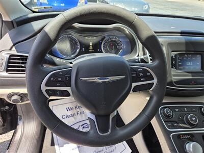 2016 Chrysler 200 Limited   - Photo 13 - Lafayette, IN 47905