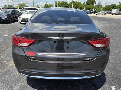 2016 Chrysler 200 Limited   - Photo 4 - Lafayette, IN 47905
