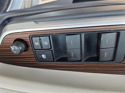 2021 Toyota Sienna LE 8-Passenger   - Photo 13 - Lafayette, IN 47905