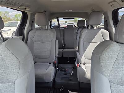 2021 Toyota Sienna LE 8-Passenger   - Photo 23 - Lafayette, IN 47905