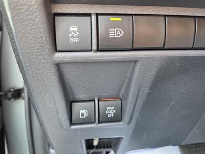 2021 Toyota Sienna LE 8-Passenger   - Photo 14 - Lafayette, IN 47905