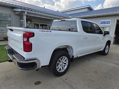 2021 Chevrolet Silverado 1500 LT   - Photo 3 - Lafayette, IN 47905