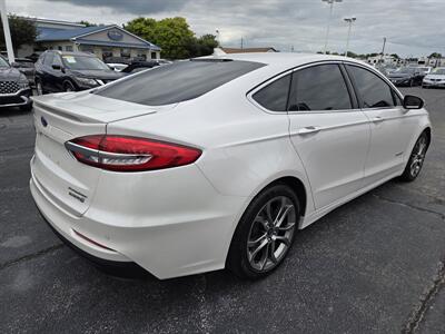 2019 Ford Fusion Hybrid Titanium   - Photo 3 - Lafayette, IN 47905