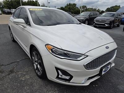 2019 Ford Fusion Hybrid Titanium   - Photo 1 - Lafayette, IN 47905