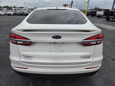 2019 Ford Fusion Hybrid Titanium   - Photo 4 - Lafayette, IN 47905