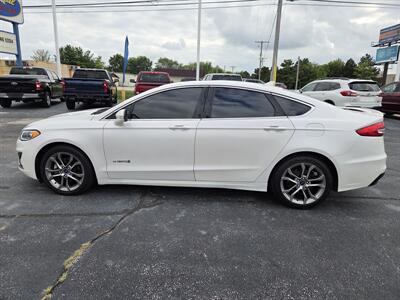 2019 Ford Fusion Hybrid Titanium   - Photo 6 - Lafayette, IN 47905