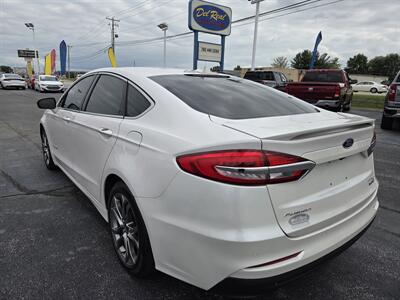 2019 Ford Fusion Hybrid Titanium   - Photo 5 - Lafayette, IN 47905