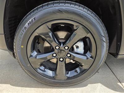 2023 Jeep Grand Cherokee Limited   - Photo 9 - Lafayette, IN 47905