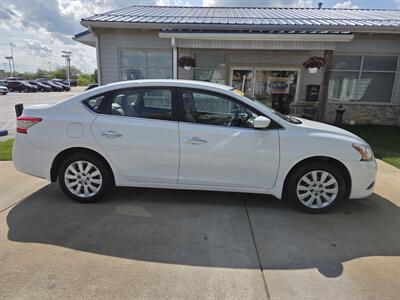 2015 Nissan Sentra S   - Photo 2 - Lafayette, IN 47905
