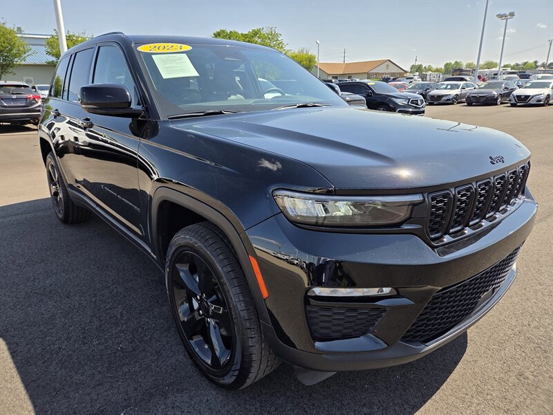 2023 Jeep Grand Cherokee Limited  