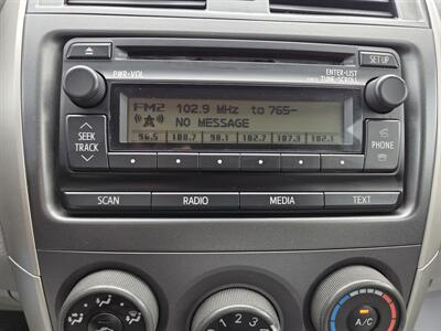 2012 Toyota Corolla LE   - Photo 17 - Lafayette, IN 47905