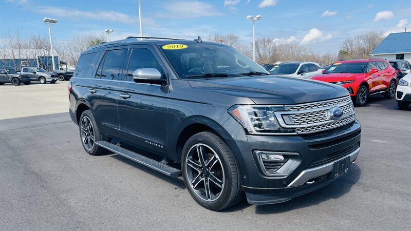 2019 Ford Expedition Platinum   - Photo 1 - Lafayette, IN 47905