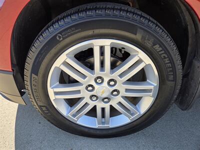 2016 Chevrolet Traverse LT   - Photo 9 - Lafayette, IN 47905