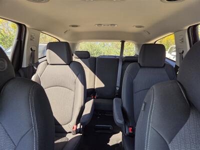 2016 Chevrolet Traverse LT   - Photo 20 - Lafayette, IN 47905