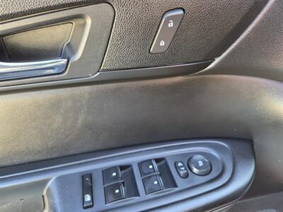 2016 Chevrolet Traverse LT   - Photo 13 - Lafayette, IN 47905