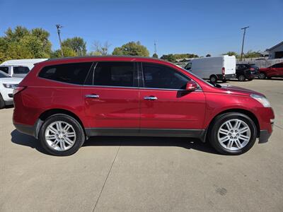 2016 Chevrolet Traverse LT   - Photo 2 - Lafayette, IN 47905