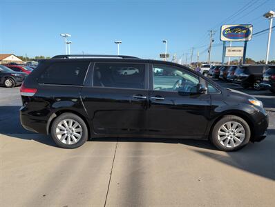 2012 Toyota Sienna Limited 7-Passenger   - Photo 2 - Lafayette, IN 47905