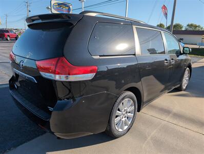 2012 Toyota Sienna Limited 7-Passenger   - Photo 3 - Lafayette, IN 47905