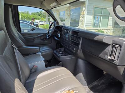 2015 Chevrolet Express 2500 - Photo 12 - Lafayette, IN 47905